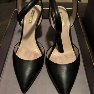 Louie et Cie Heels Size 9